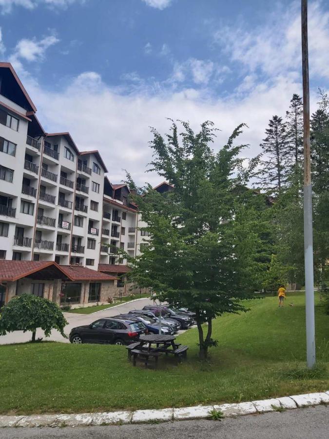 Premium Apartment In Borovets Gardens Complex Exteriör bild